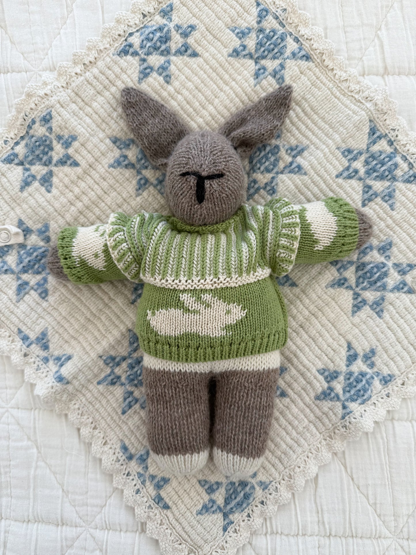 doll knit sweater | moss bunny