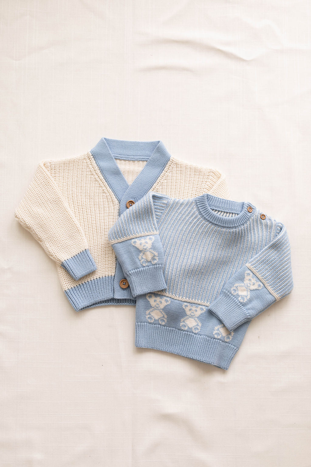 chunky cardigan - milk/powder