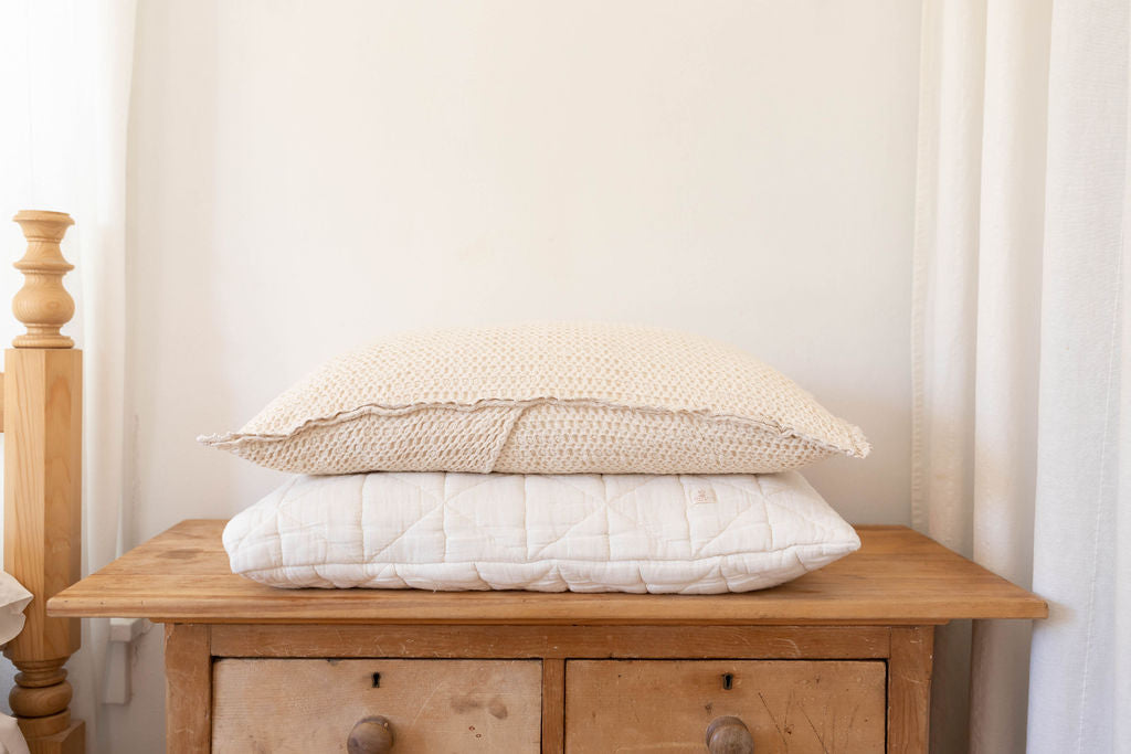 cozy waffle pillowcase - milk