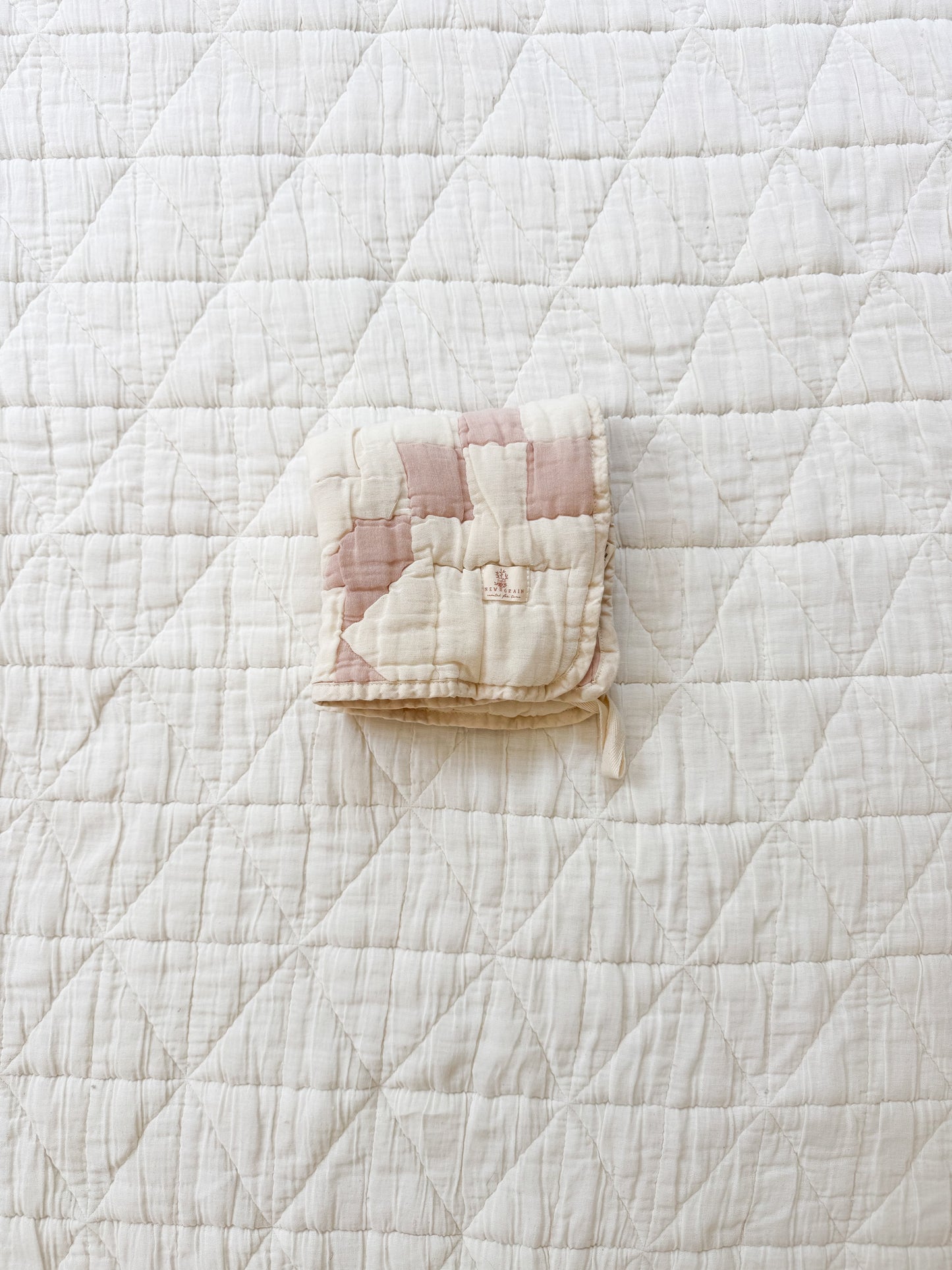 cottage quilt lovie - petal