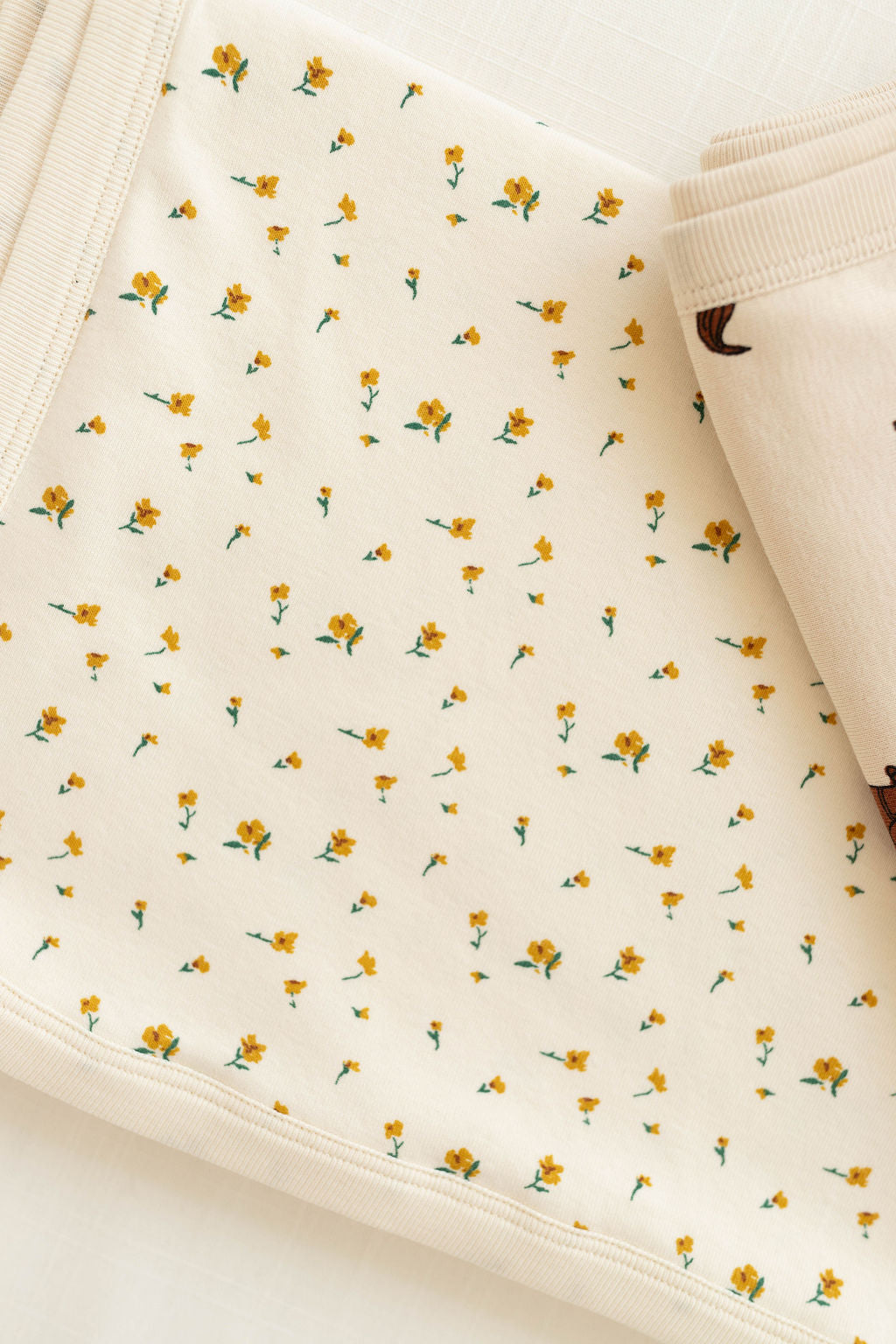 receiving blanket | chamomile