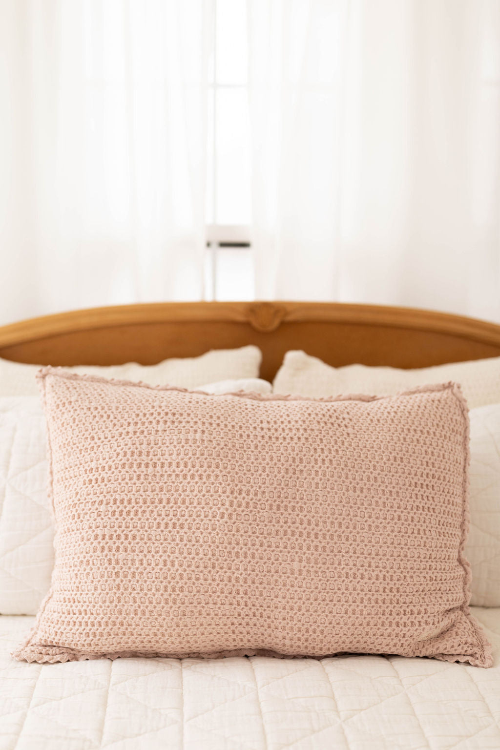 cozy waffle pillowcase - petal