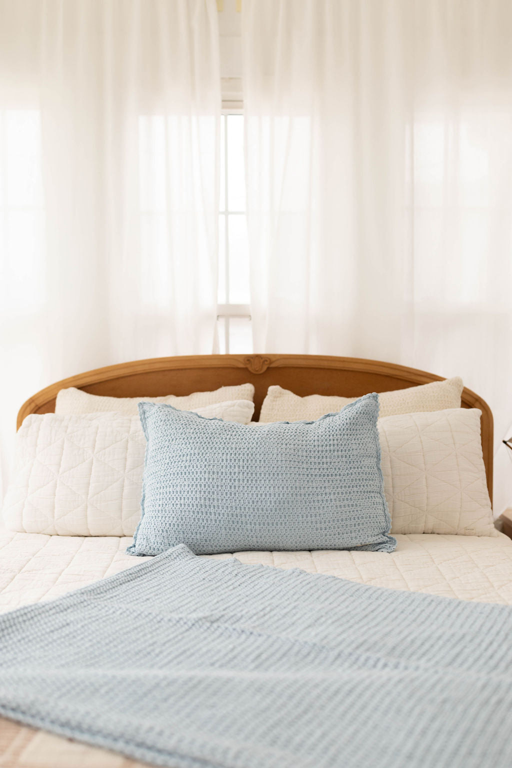 cozy waffle blanket | twin size - powder