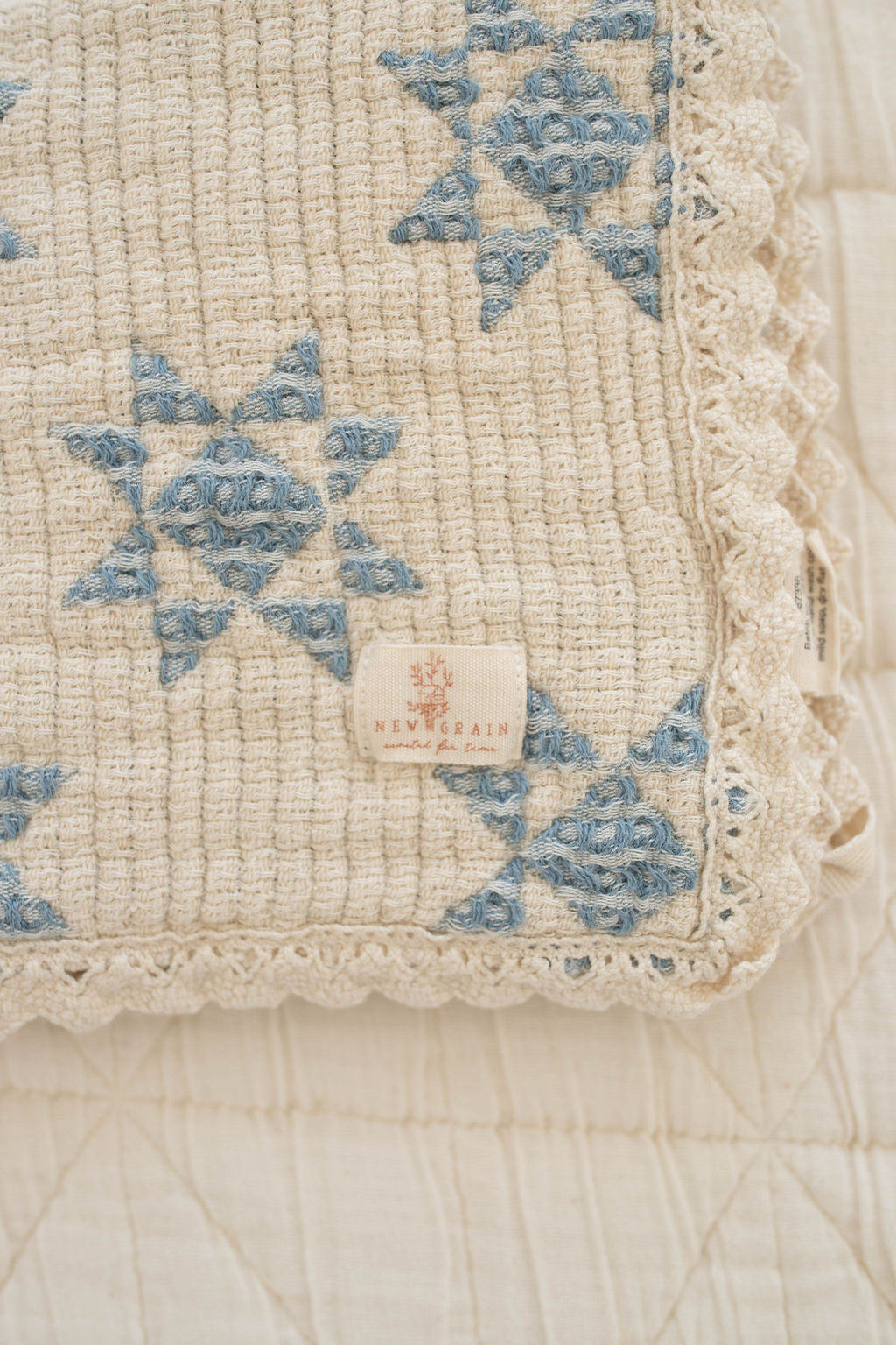 star quilt lovie - sky