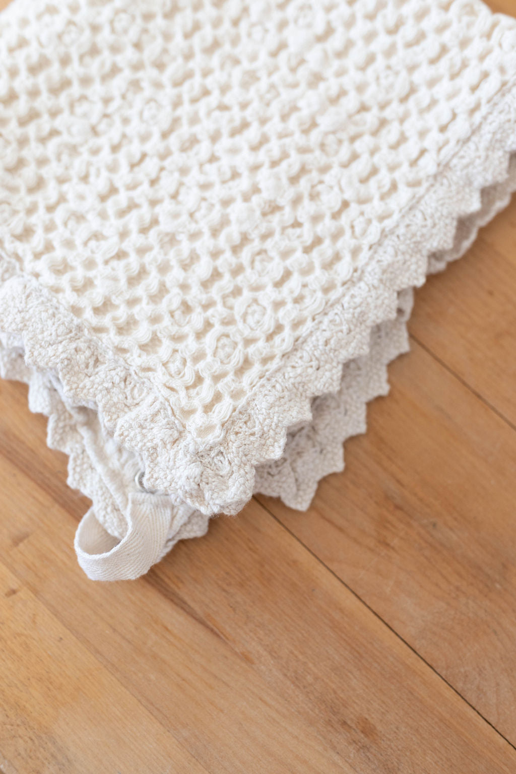 lovie cozy waffle | mini - milk