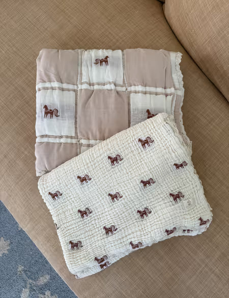layered gauze blanket - pony