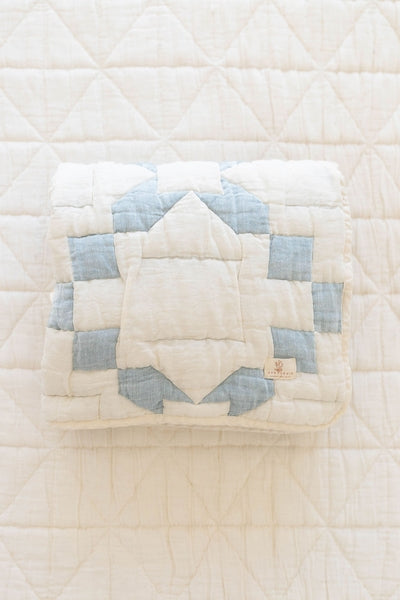 cottage quilt - powder