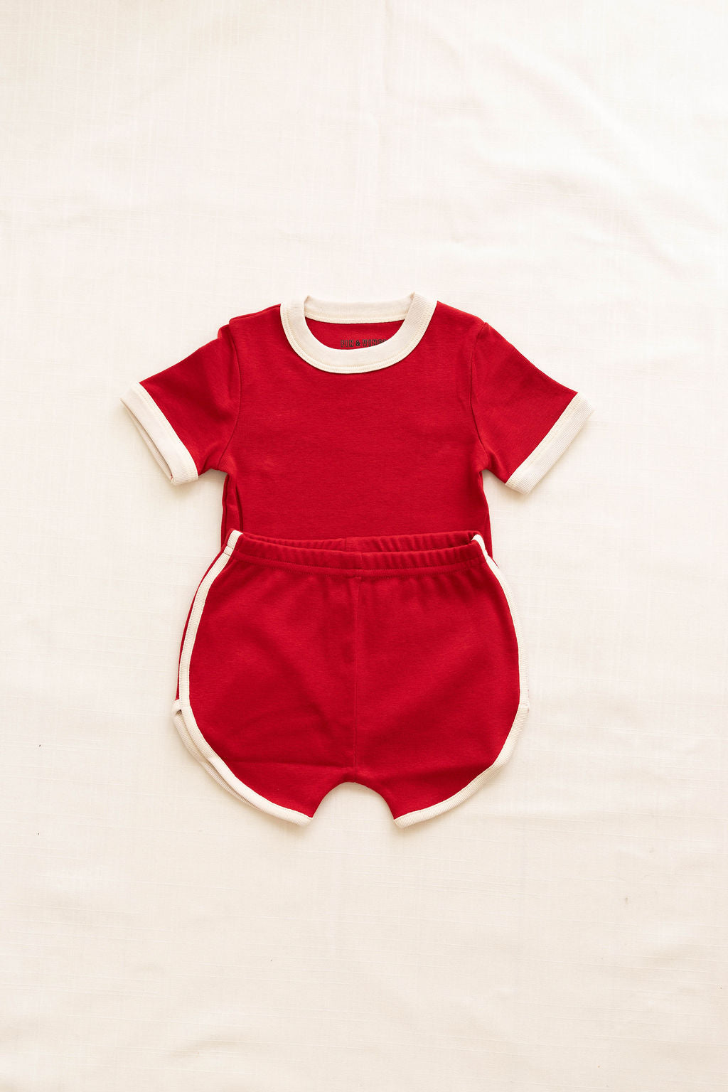 vintage tee - crimson