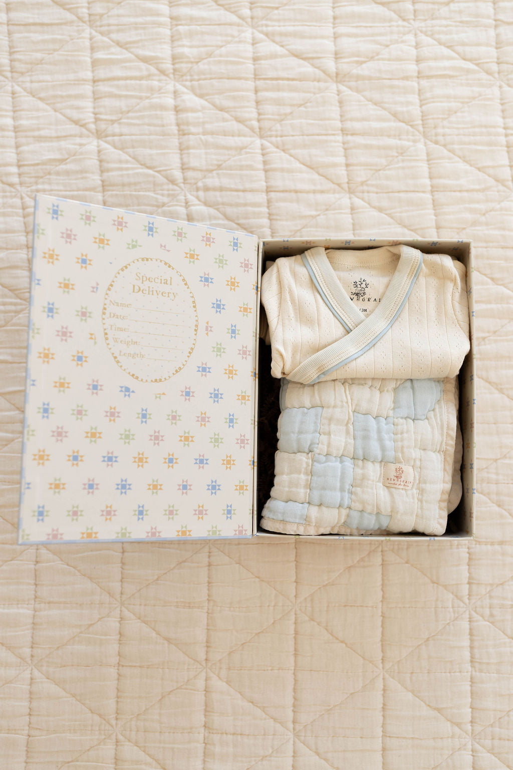 gender box - blue