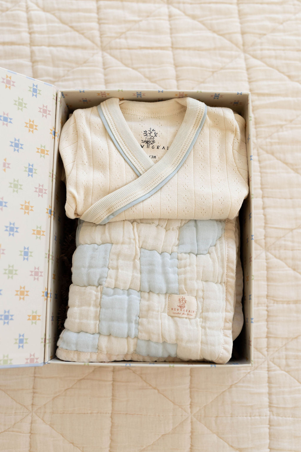 gender box - blue