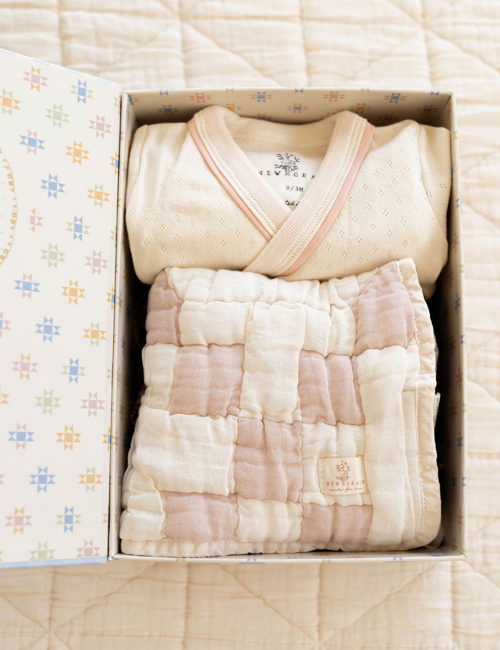 gender box - pink
