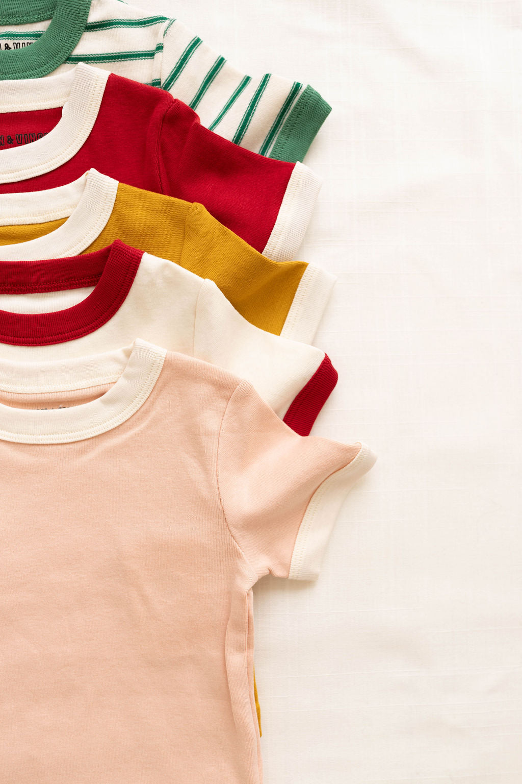 vintage tee - crimson