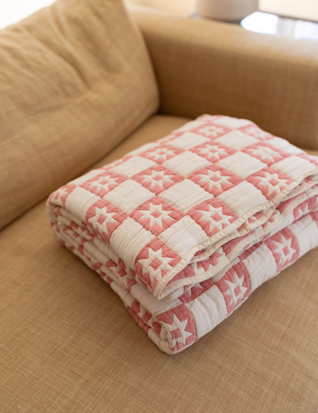 homestead quilt twin - ruby