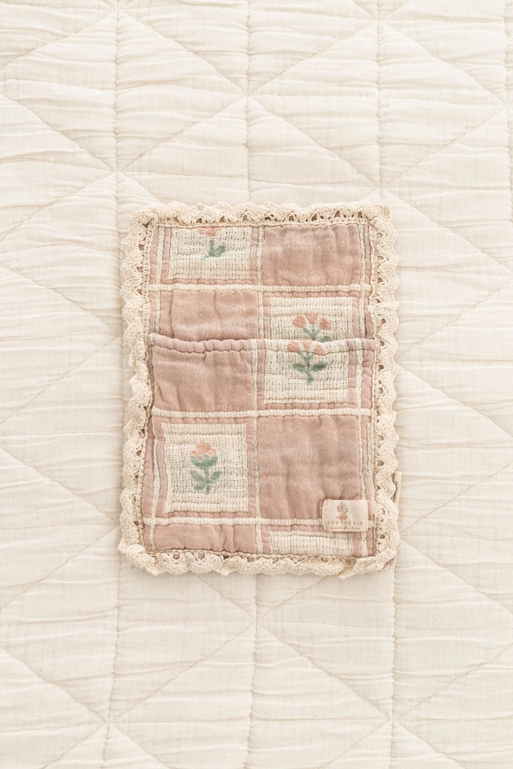 patchwork dollbed - fleur