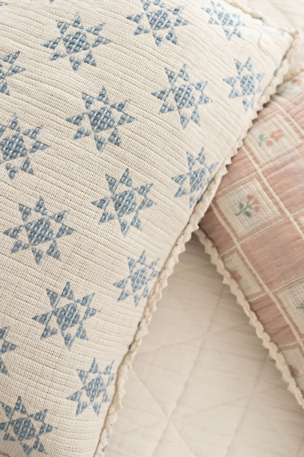 star quilt pillowcase - sky