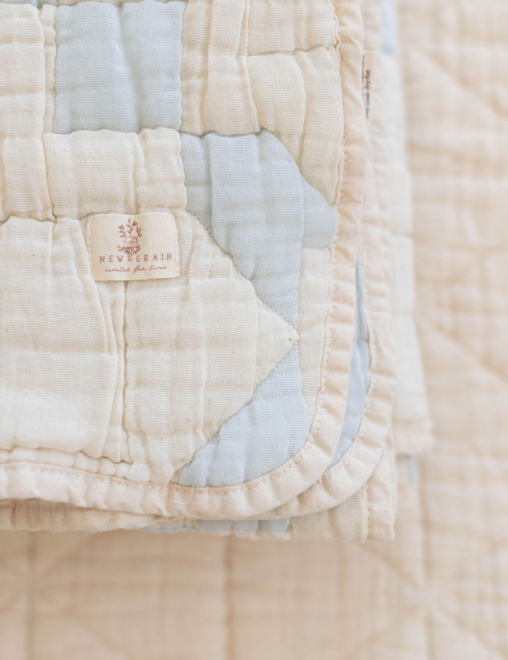 cottage quilt - powder